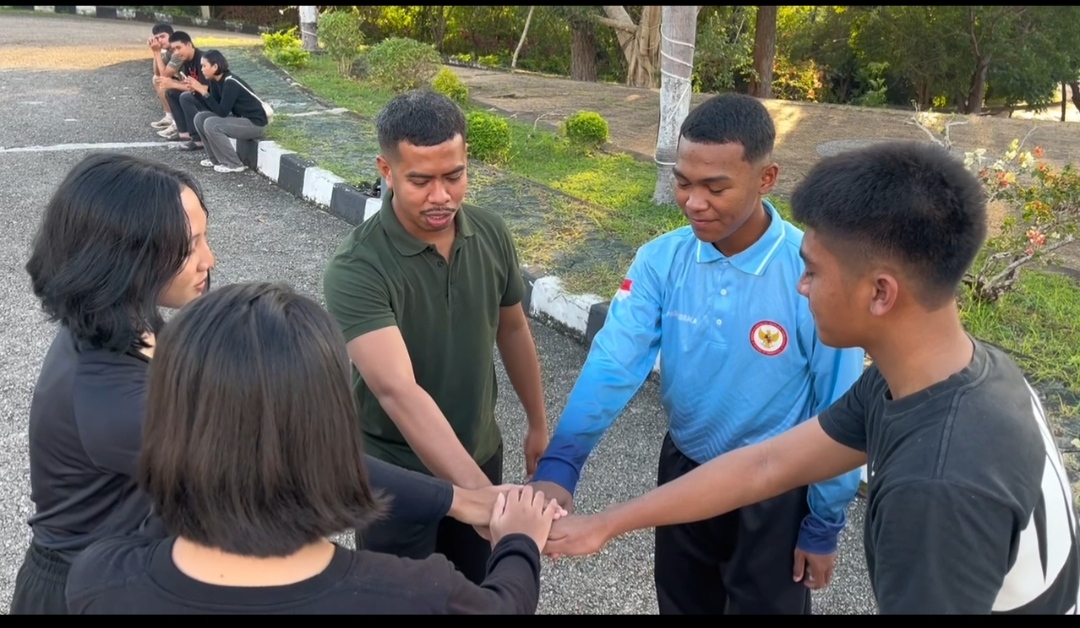 Baubau, La Ode Reyhan kompak saling menyemangati bersama Pelatih dan tiga rekannya 