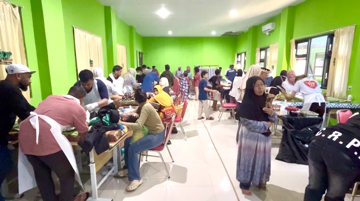 Baubau, Khitan Massal 1 Muharram 1448 Hijriah