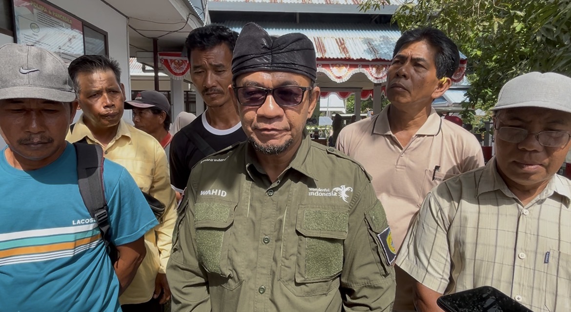 Baubau, Abdul Wahid bersama petani 