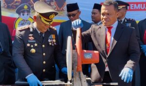 Buton, Kapolres AKBP Ali Rais Ndraha - Kasat Reskrim AKP Sunarton Hafala Buton, Kapolres AKBP Ali Rais Ndraha - Kasat Reskrim AKP Sunarton Hafala