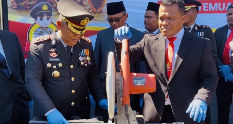 Buton, Kapolres AKBP Ali Rais Ndraha - Kasat Reskrim AKP Sunarton Hafala