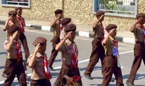 Pramuka Baubau Tampil Memukau dalam Gerak Jalan Indah HUT ke 81 Kemerdekaan RI